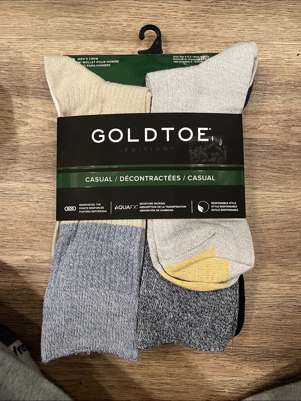 Gold Toe Casual Crew Socks - Light Gray, Cream, Blue, Navy NEW!!